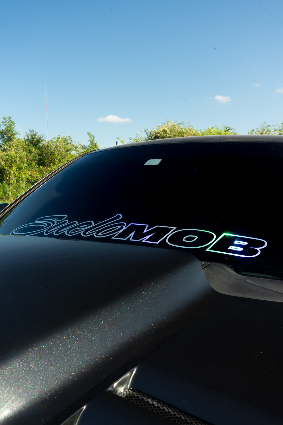 SueloMob Windshield Decal (Custom Color w/ Holographic Outline)